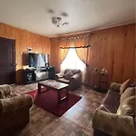 Hospedajes Leah