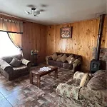 Hospedajes Leah